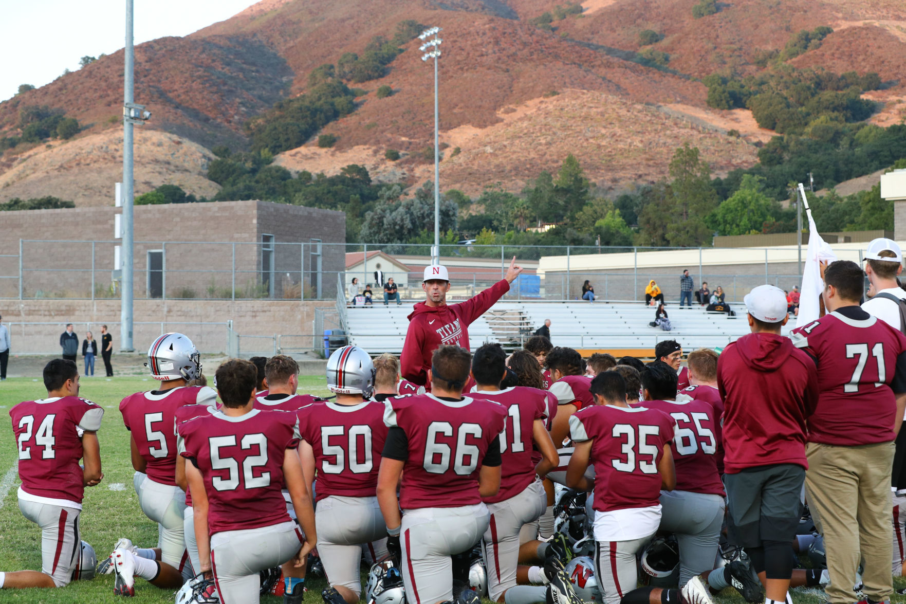 083019 FB Nipomo vs Cabrillo 10.jpg